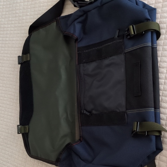 NWT Timbuk2 Messenger Bag - Picture 12 of 17